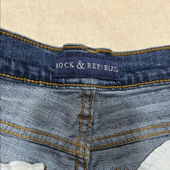 Rock & Republic Dark Blue Jean Shorts - Picture 2 of 9